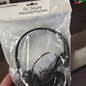 DJ Style Headphones